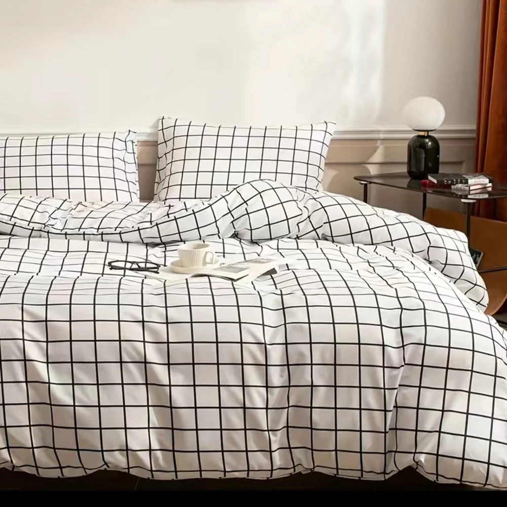 Urban Outfitters King Size Checker Plaid Print Duvet Cover & 2 Pillowcases NEW
